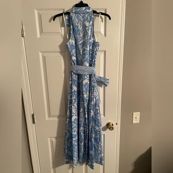 Lilly Pulitzer beautifully dress size 8 color, blue white - Picture 5 of 7